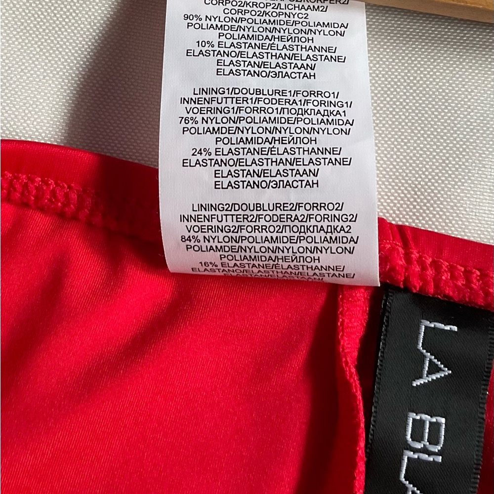 La Blanca Red Women's One Piece Swimsuit Size 16 - Picture 7 of 8